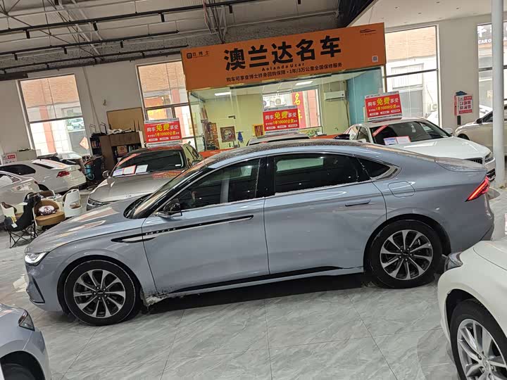 Фото 4 - Lincoln Z (Zephyr)