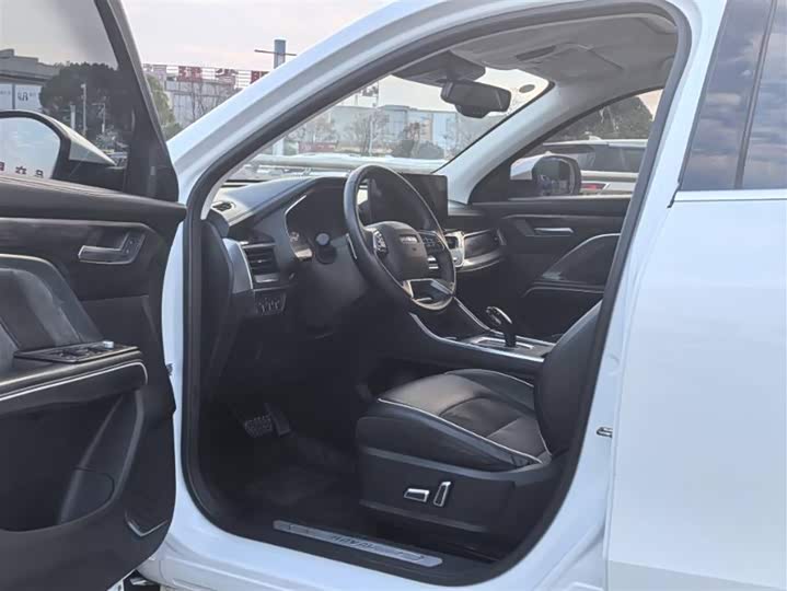 Фото 5 - Haval H6