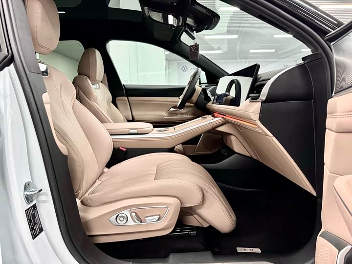 Фото 8 - XPeng G9