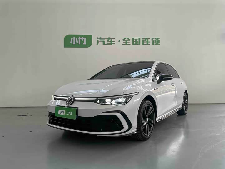 Фото 1 - Volkswagen Golf