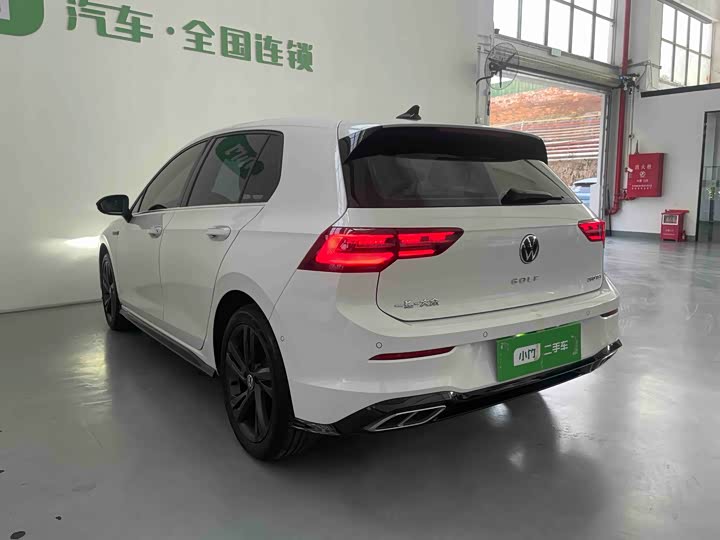 Фото 6 - Volkswagen Golf