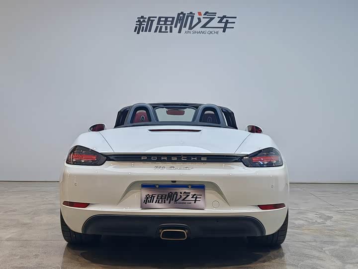 Фото 7 - Porsche 718