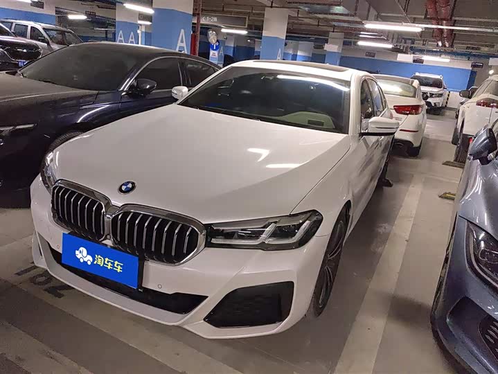 Фото 1 - BMW 5 Series