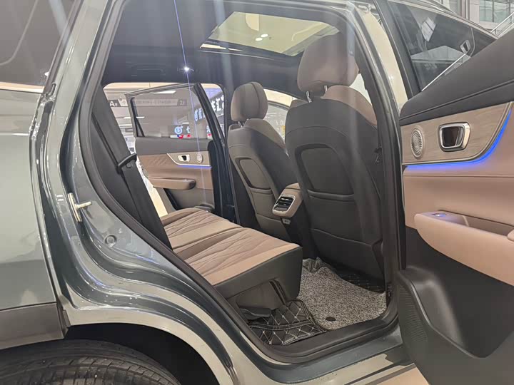 Фото 7 - Chery Fulwin T8