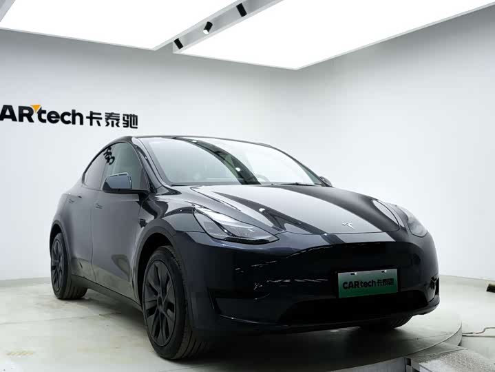 Фото 7 - Tesla Model Y