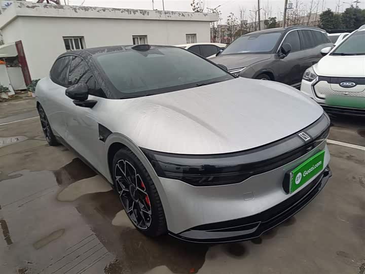 Фото 4 - Zeekr 007