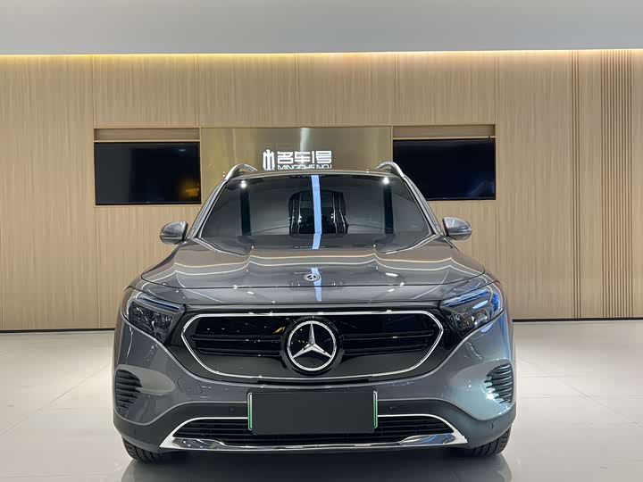 Фото 3 - Mercedes-Benz EQB