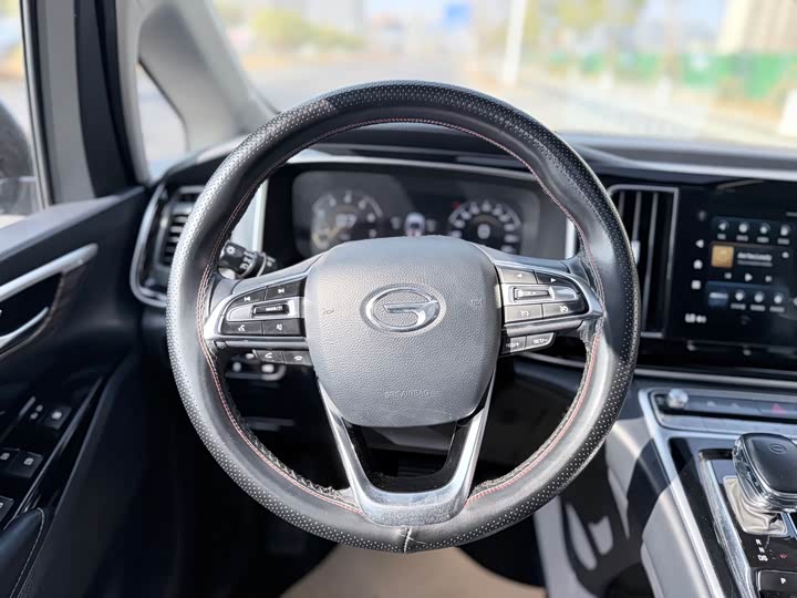 Фото 5 - GAC Trumpchi M8