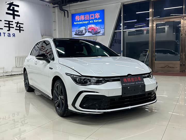 Фото 3 - Volkswagen Golf