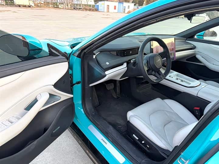 Фото 4 - Xiaomi SU7