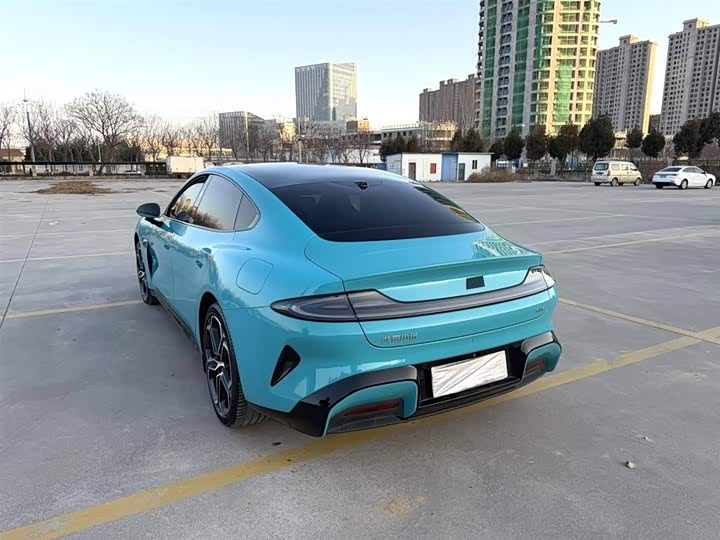 Фото 7 - Xiaomi SU7