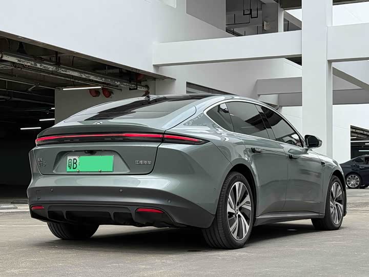 Фото 7 - Nio ET5