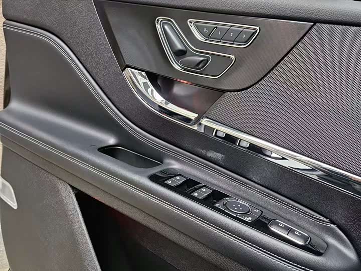 Фото 7 - Lincoln Corsair