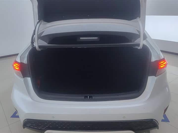 Фото 4 - Toyota Levin