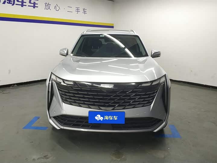 Фото 2 - Geely Atlas L
