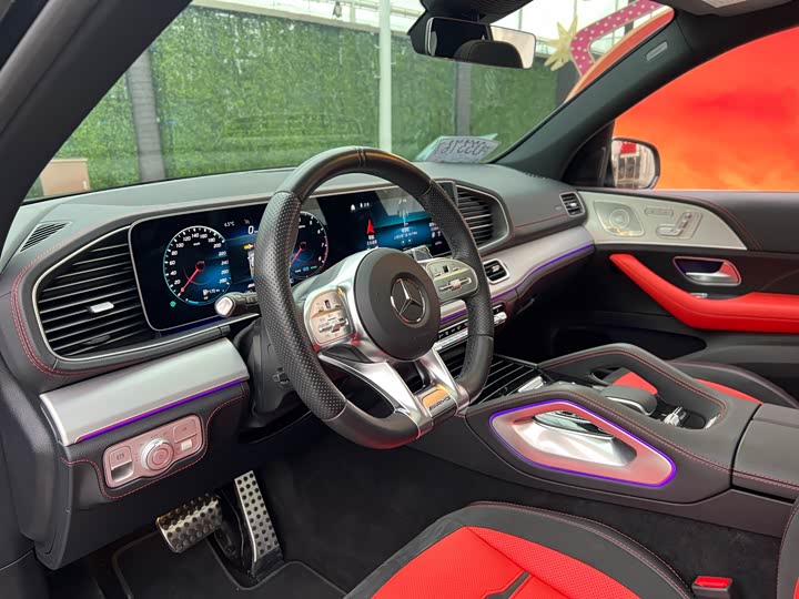 Фото 9 - Mercedes-Benz GLE-Class AMG