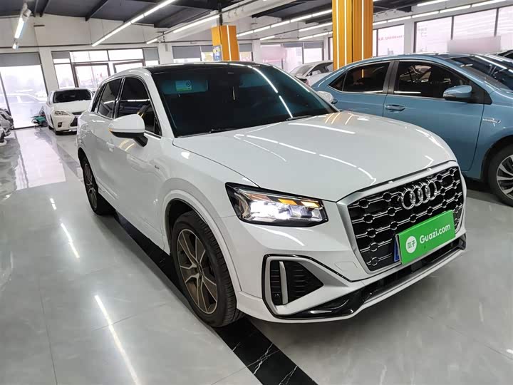 Фото 4 - Audi Q2L