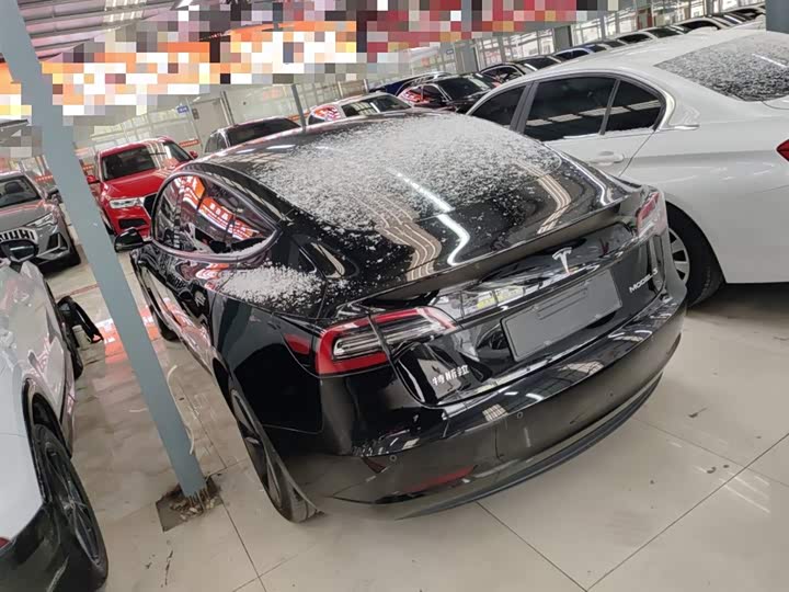 Фото 5 - Tesla Model 3