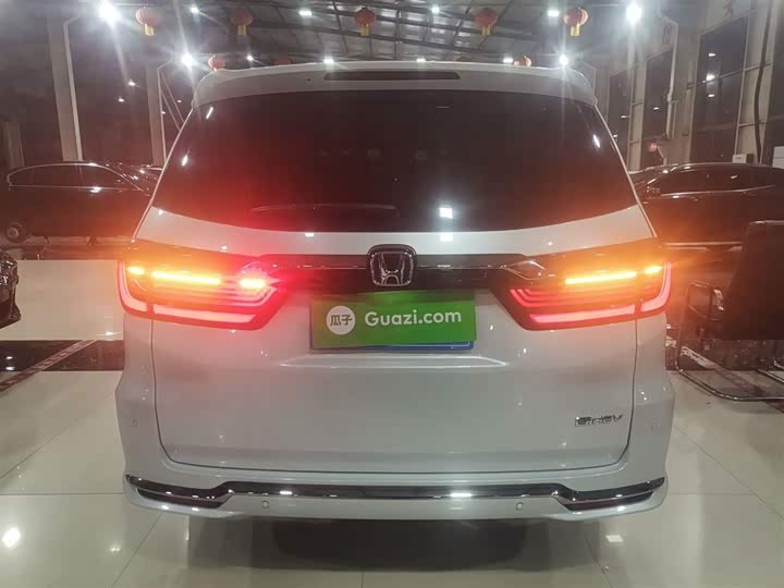 Фото 6 - Honda Elysion