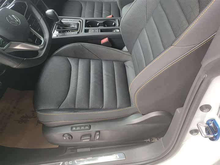 Фото 9 - Volkswagen CC