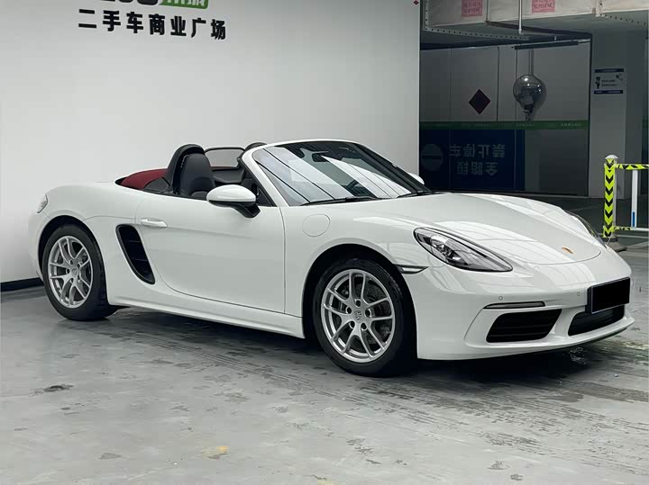 Фото 3 - Porsche 718