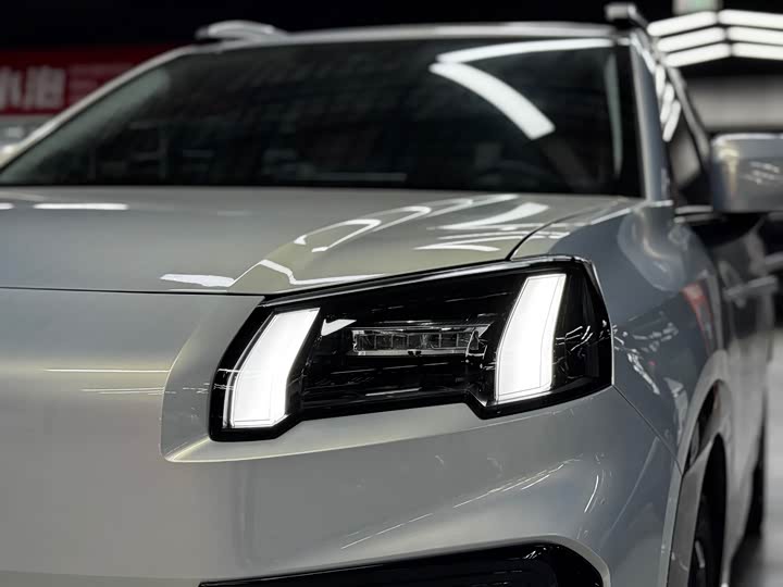 Фото 5 - GAC Aion V