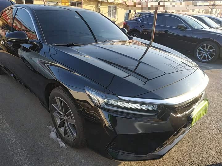 Фото 4 - Honda Inspire