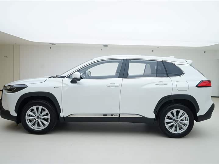 Фото 3 - Toyota Corolla Cross