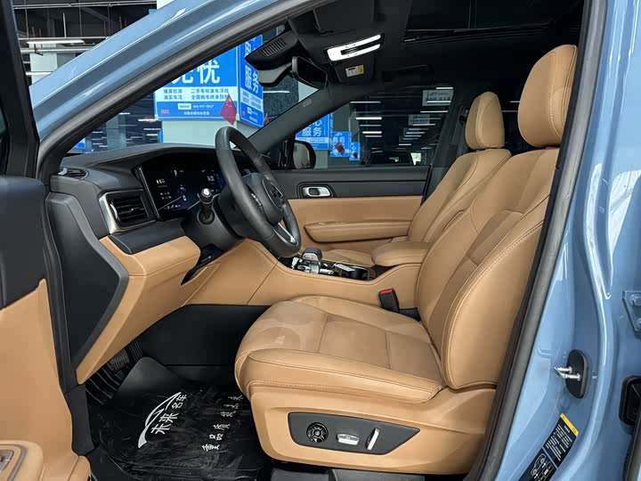 Фото 5 - LiXiang One