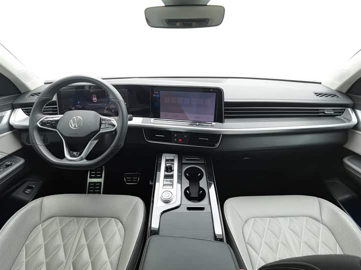 Фото 5 - Volkswagen Tavendor