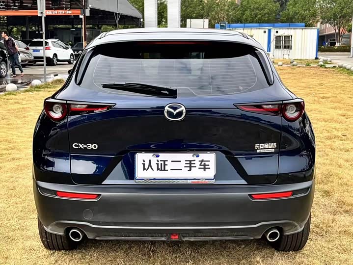 Фото 6 - Mazda CX-30
