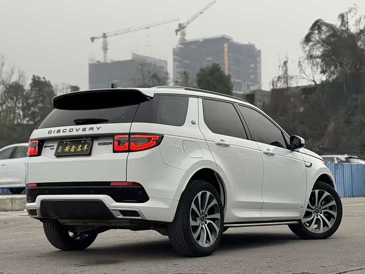 Фото 9 - Land Rover Discovery Sport