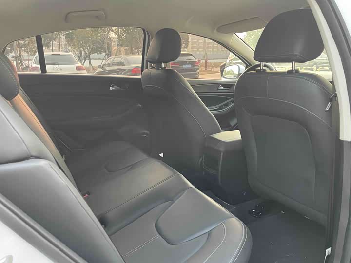 Фото 7 - Chery Arrizo 5