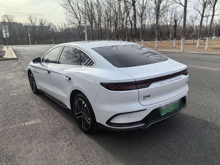 Фото 3 - BYD Han