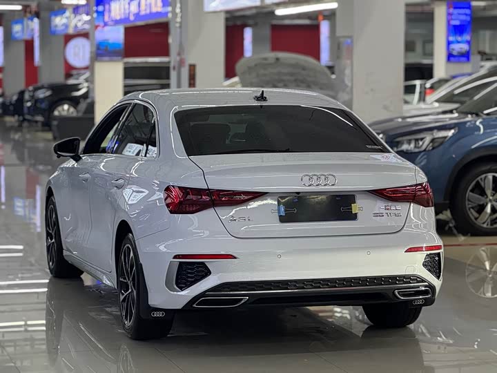 Фото 8 - Audi A3