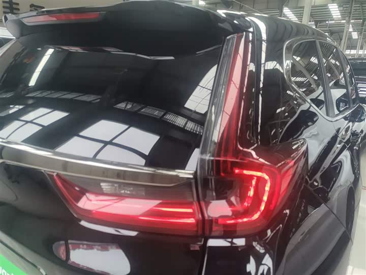 Фото 8 - Honda CR-V