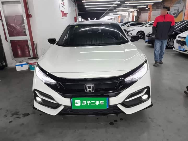 Фото 3 - Honda Civic