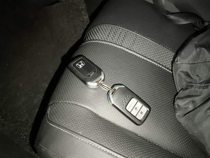 Фото 9 - Honda Civic