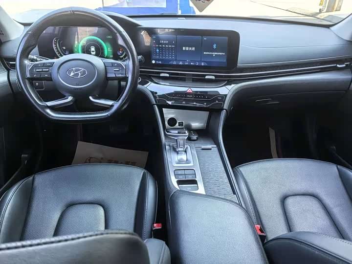 Фото 4 - Hyundai Mistra