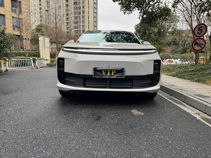 Фото 3 - LiXiang L6