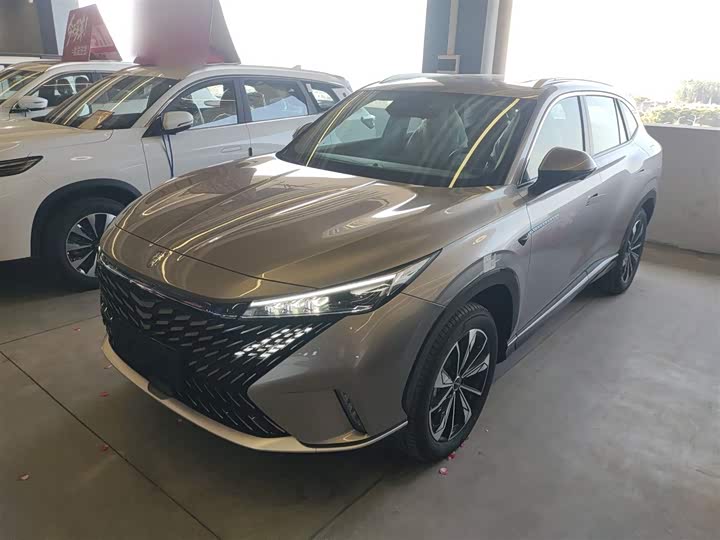Фото 2 - Roewe RX5 Hybrid