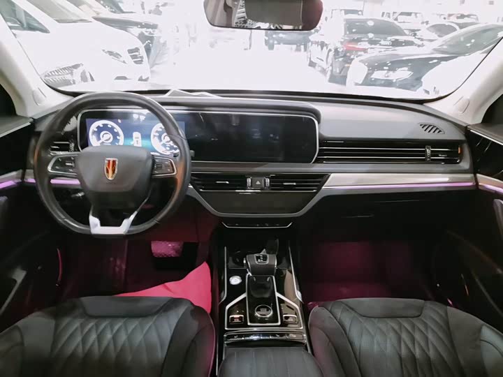 Фото 4 - Hongqi HS5