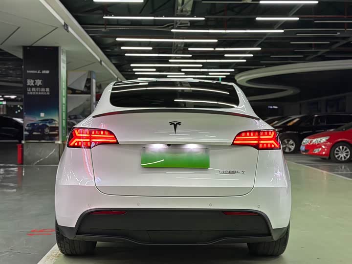 Фото 5 - Tesla Model Y