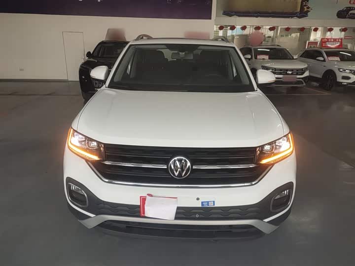 Фото 3 - Volkswagen Tacqua