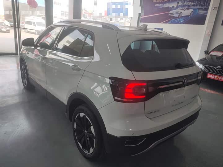 Фото 5 - Volkswagen Tacqua