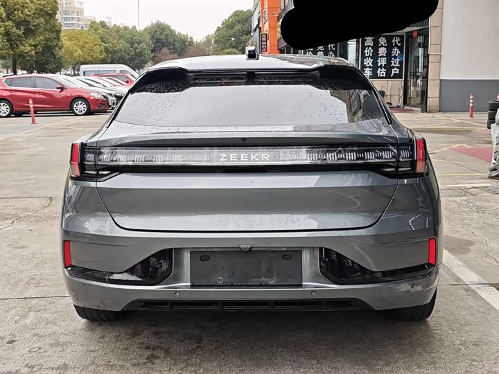 Фото 5 - Zeekr 001