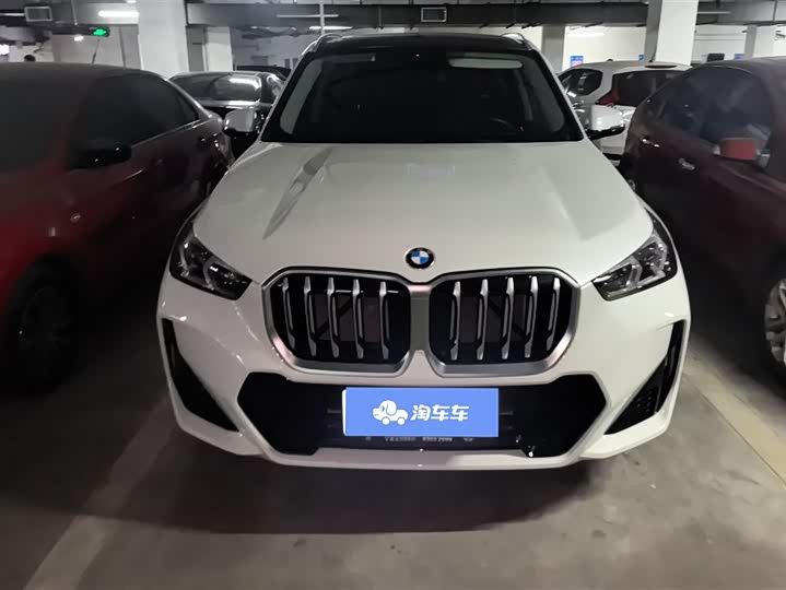Фото 2 - BMW X1