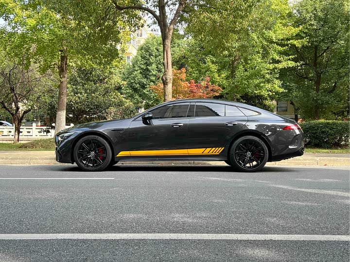 Фото 7 - Mercedes-Benz AMG GT