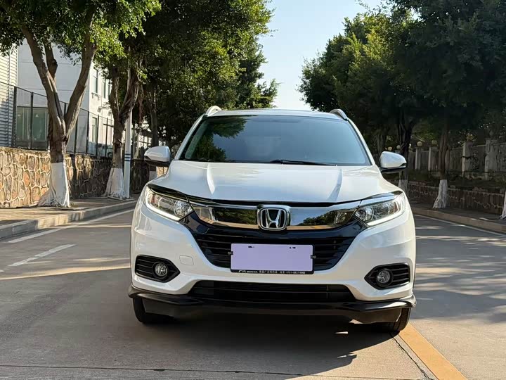 Фото 2 - Honda Vezel