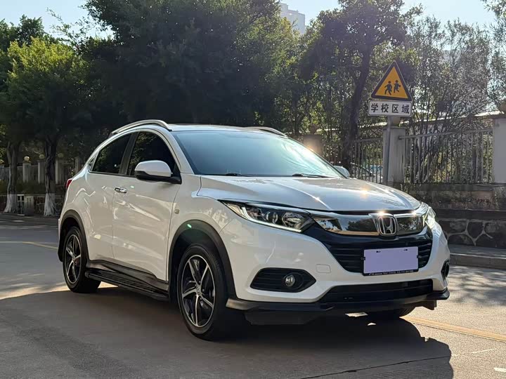 Фото 3 - Honda Vezel